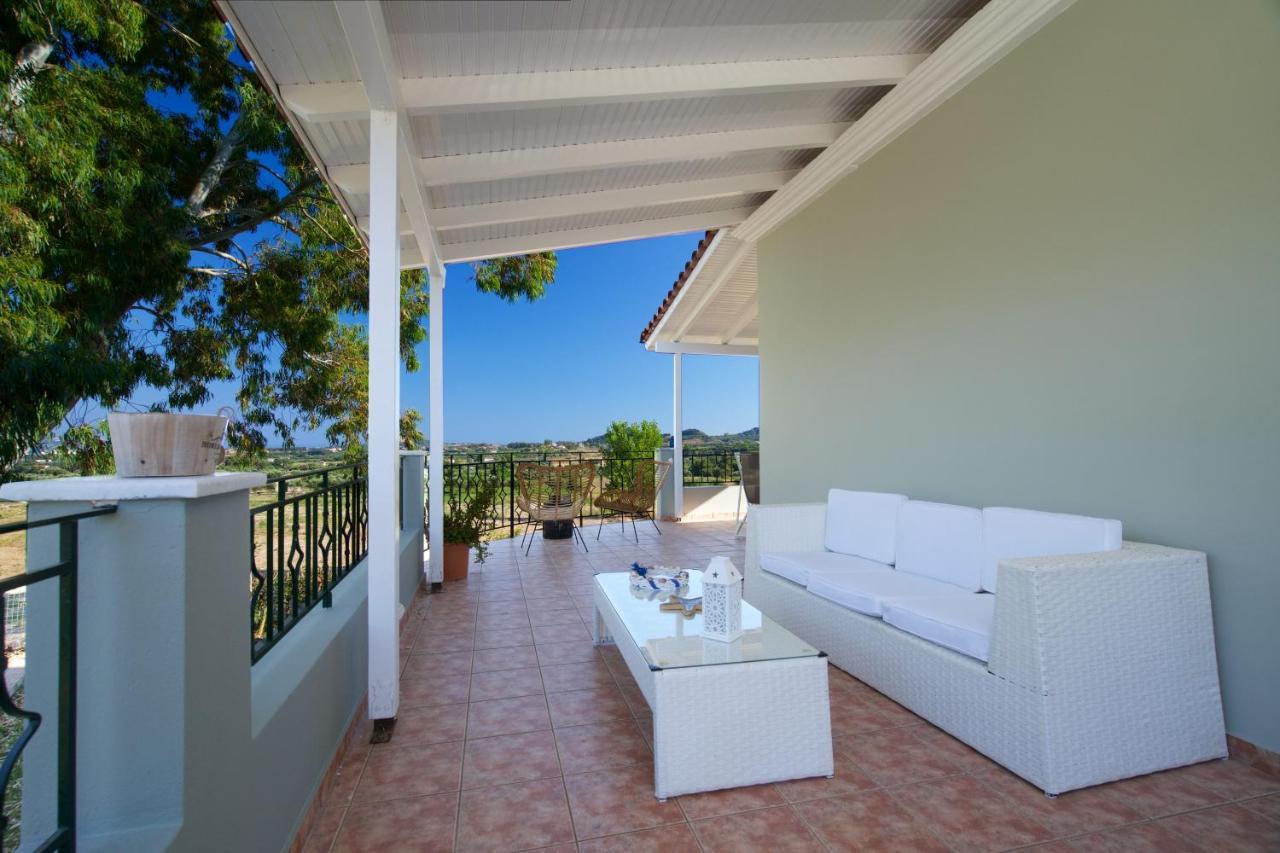 Villa Louke Lixúri Exterior foto