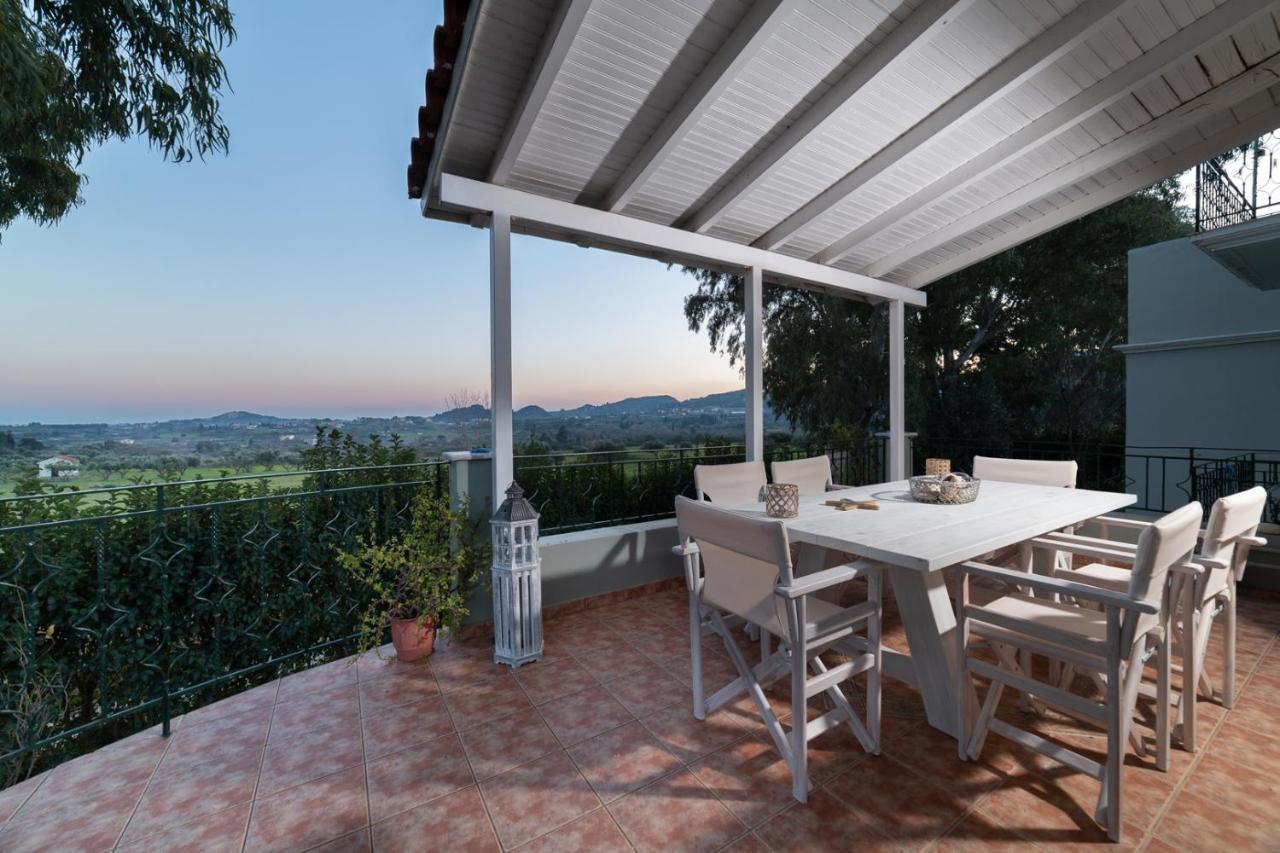 Villa Louke Lixúri Exterior foto